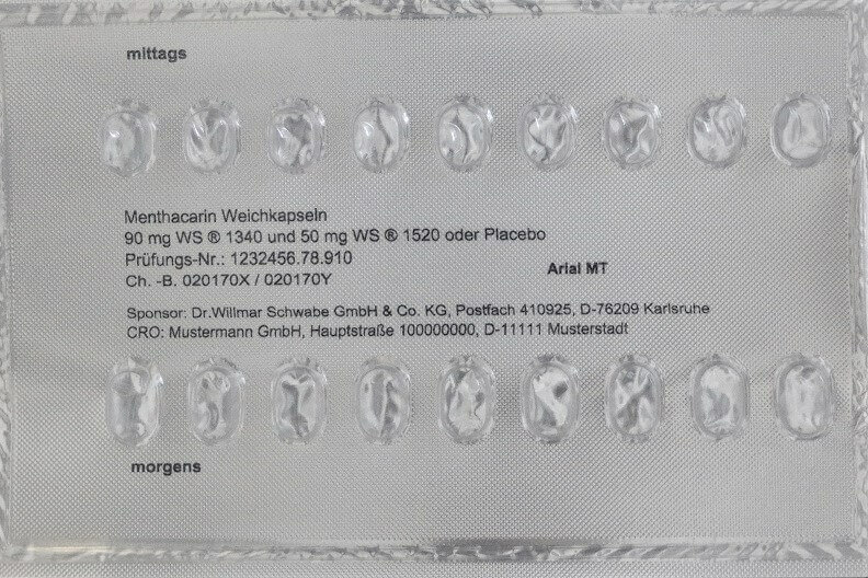 Beispiel bedrucker Plastikverpackung aus der Pharmaindustrie, Weichkapseln von Dr. Willmar Schwabe GmbH.