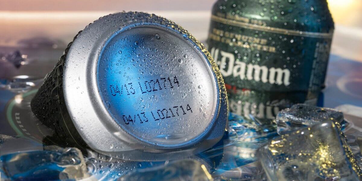 label Voll-Damm beercan 2000